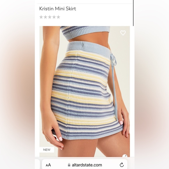 New Mini Skirt XS - Picture 2 of 5